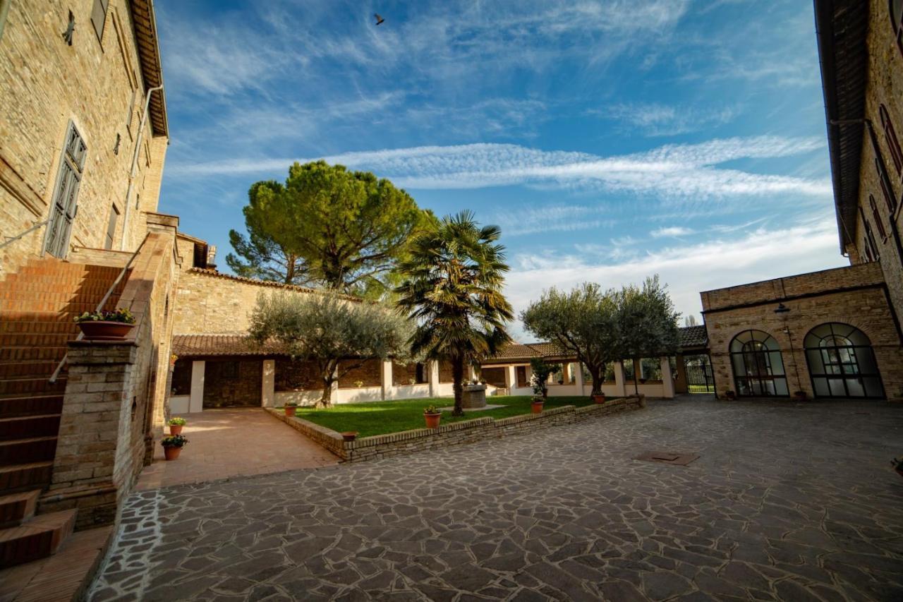 לינה וארוחת בוקר Il Monastero Di בוואניה מראה חיצוני תמונה